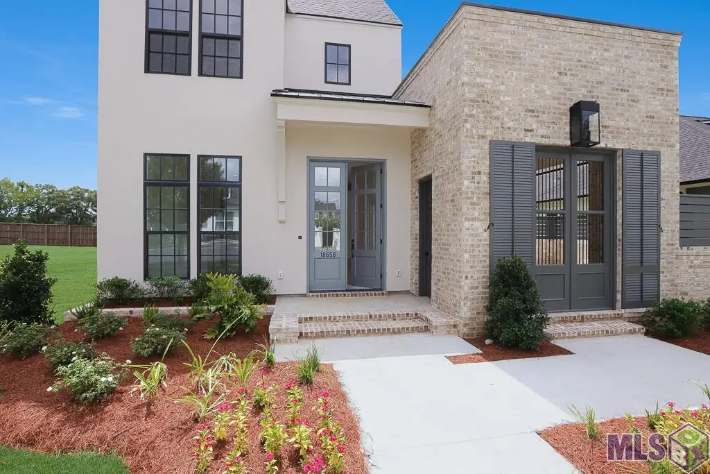 18658 Oakland Crossing Blvd, Prairieville, LA 70769 - #1