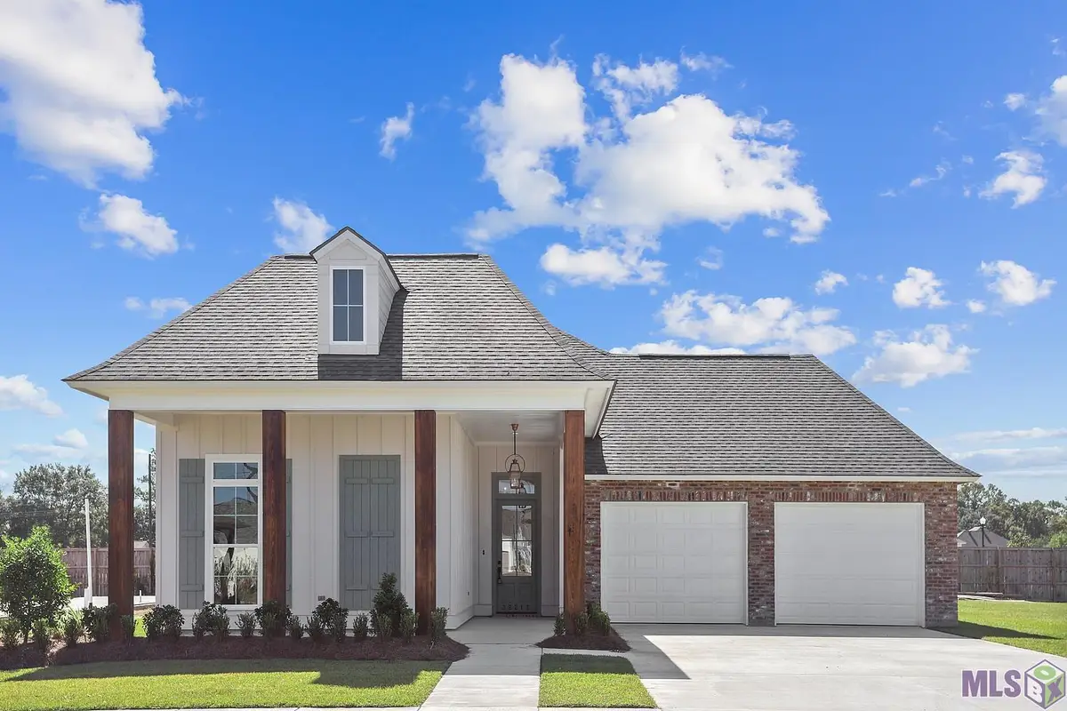 38217 Meadow Rue Dr, Prairieville, LA 70769 - #1