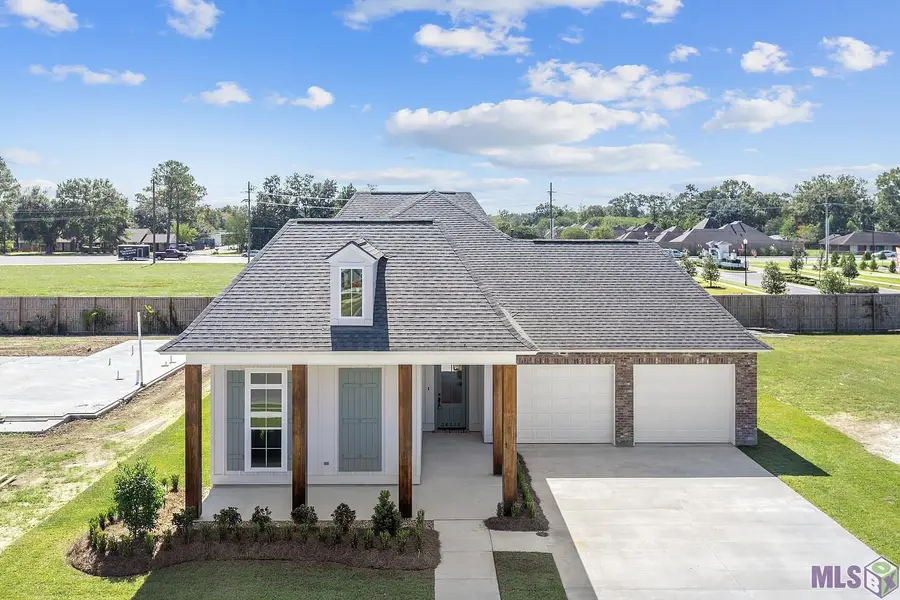 38217 Meadow Rue Dr, Prairieville, LA 70769 - #2