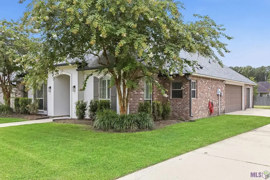 14214 Leayn Ct, Denham Springs, LA 70726 - #3