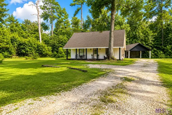 13680 Hartman Ln, Walker, LA 70785