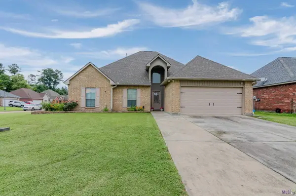 26339 Poplar Glen Dr, Denham Springs, LA 70726