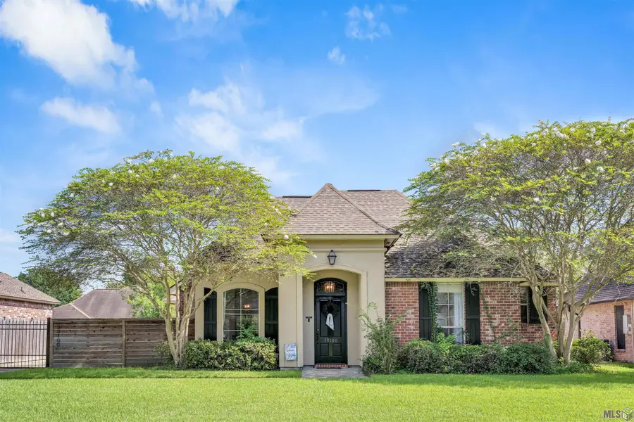 39100 S Angelle Ct, Gonzales, LA 70737 - #2
