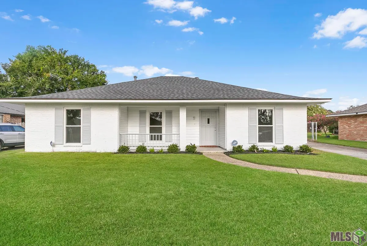 2242 Bernwood Dr, Baton Rouge, LA 70816 - #1