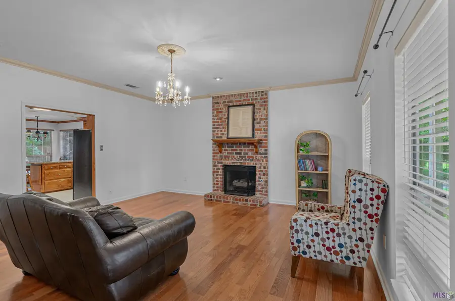 1616 Hobbiton Rd, Baton Rouge, LA 70810 - #2