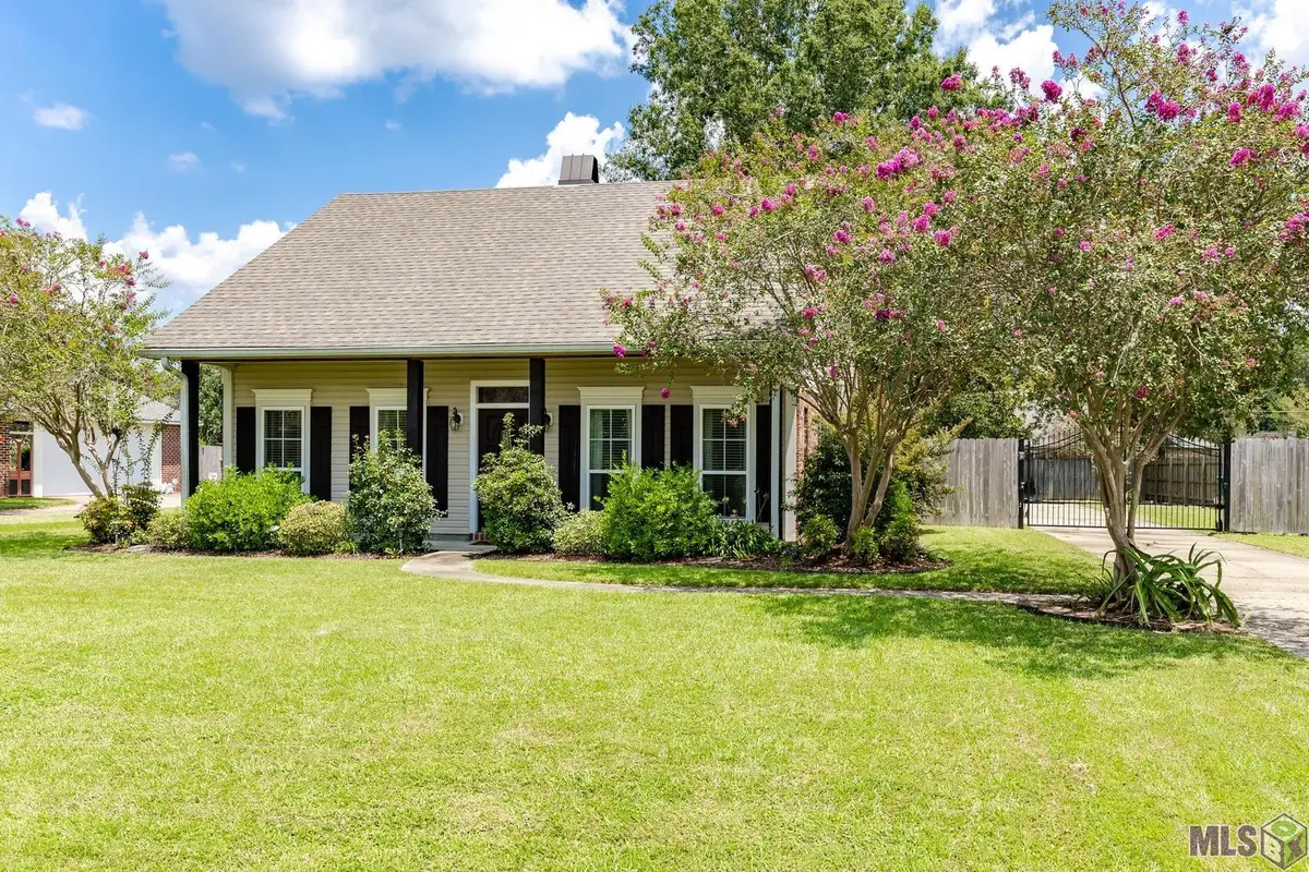 27546 Tall Oaks Dr, Walker, LA 70785 - #1