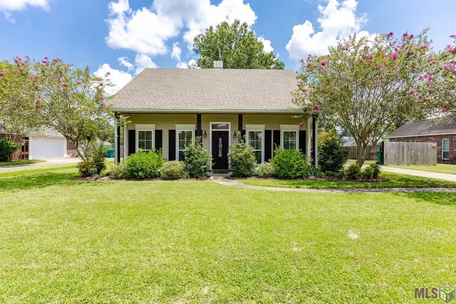 27546 Tall Oaks Dr, Walker, LA 70785 - #2