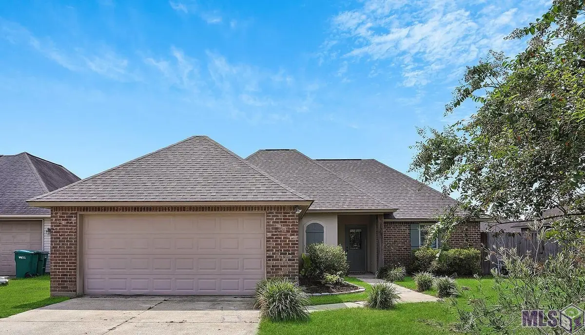 28961 Marlin Way Dr, Denham Springs, LA 70726 - #1