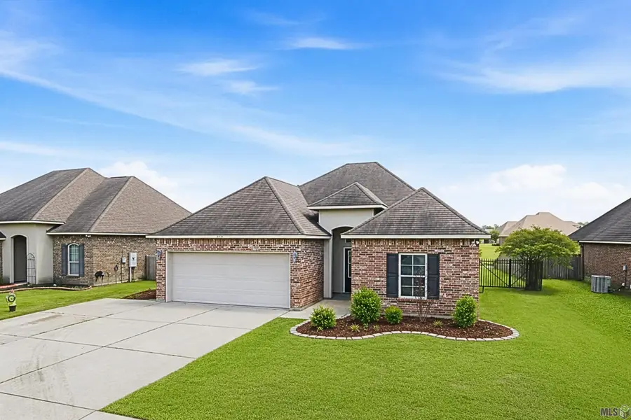 16432 Timberstone Dr, Prairieville, LA 70769 - #2