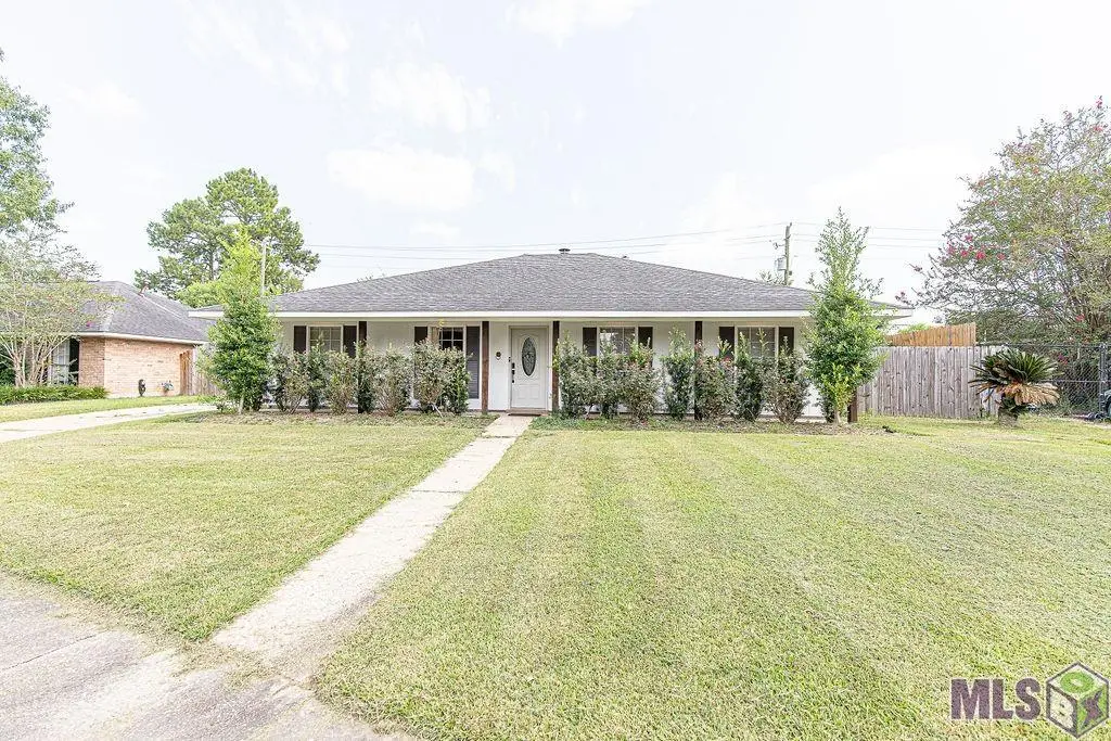 15731 Hewwood Ave, Baton Rouge, LA 70816 - #1