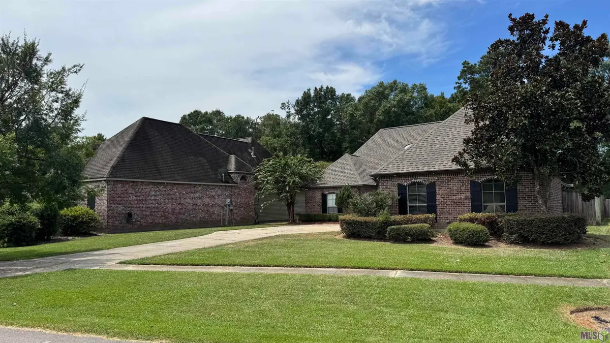 34227 Fountain View Dr, Walker, LA 70785 - #1