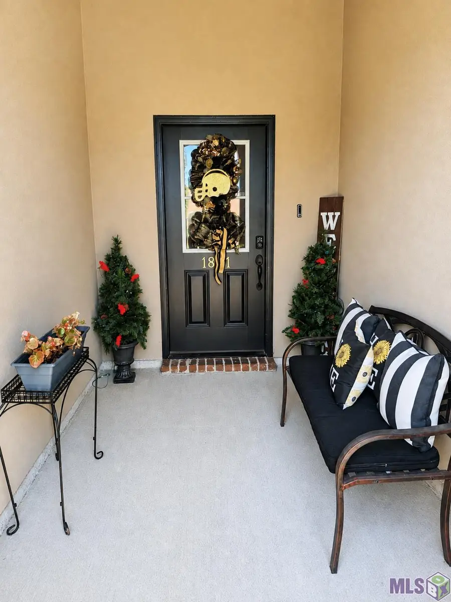 1801 S Darla Ave, Gonzales, LA 70737 - #3