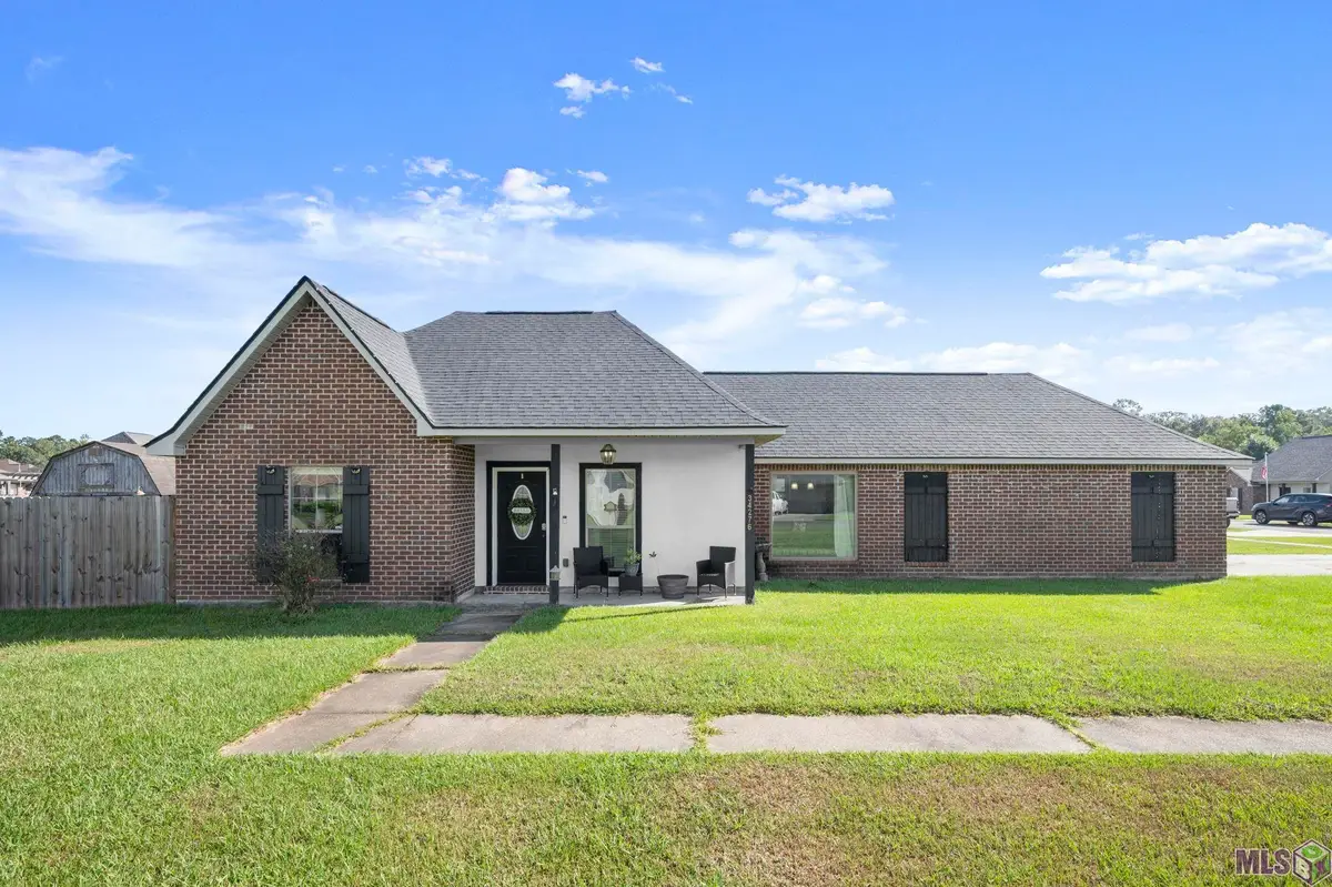 34276 Hawks Cove, Denham Springs, LA 70706 - #1