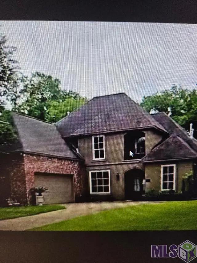 37245 Renaissance Dr, Prairieville, LA 70769 - #1