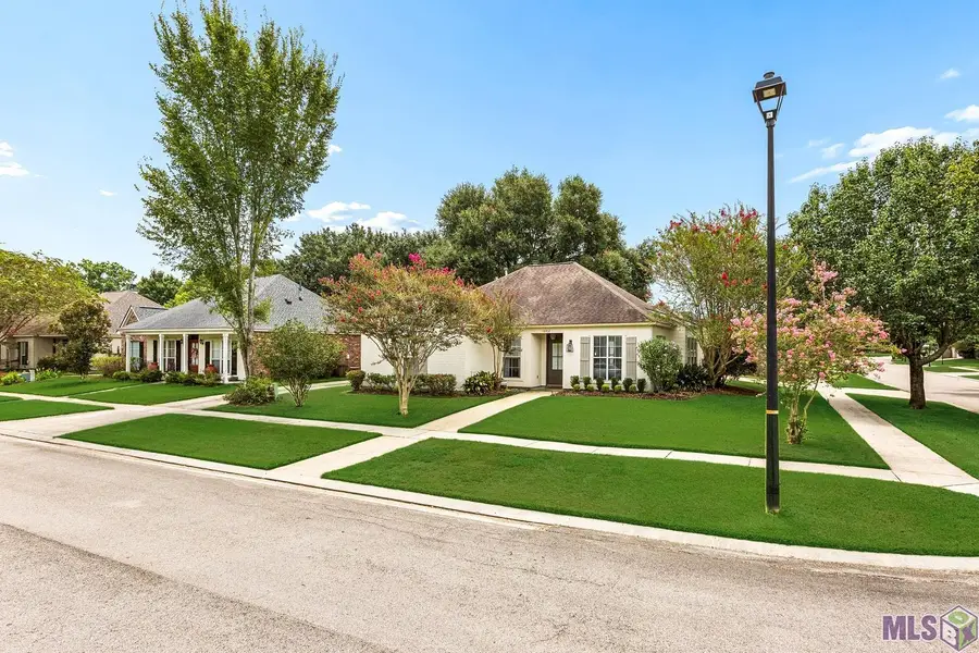 10412 E Springwind Ct, Baton Rouge, LA 70810 - #3