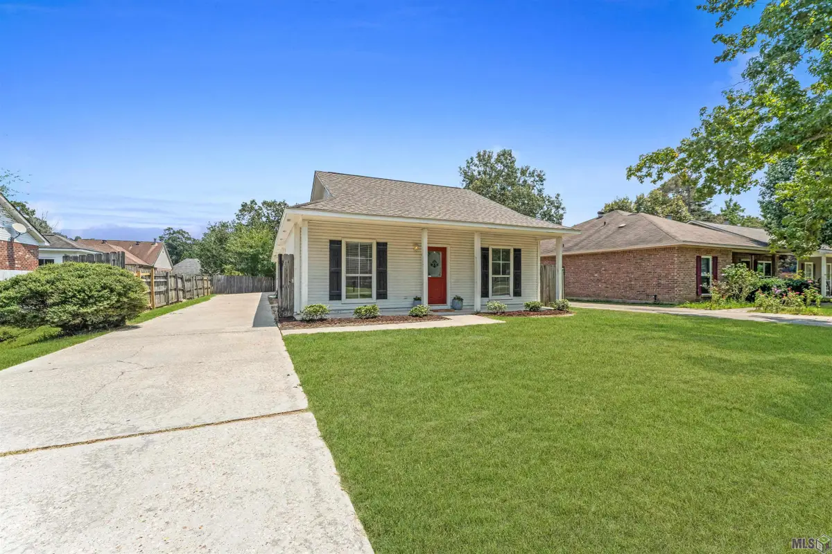 11174 Downey Dr, Greenwell Springs, LA 70739 - #1