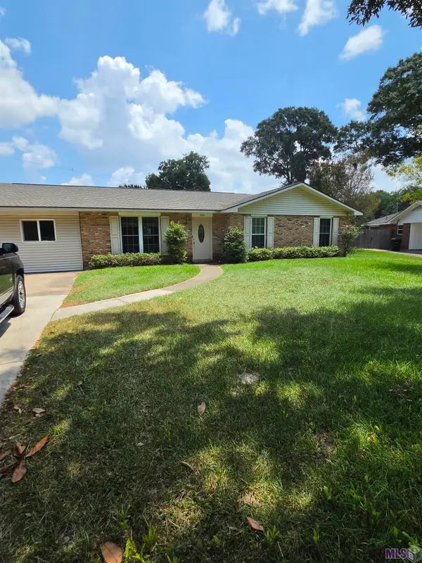 810 Rothmer Dr, Baton Rouge, LA 70808