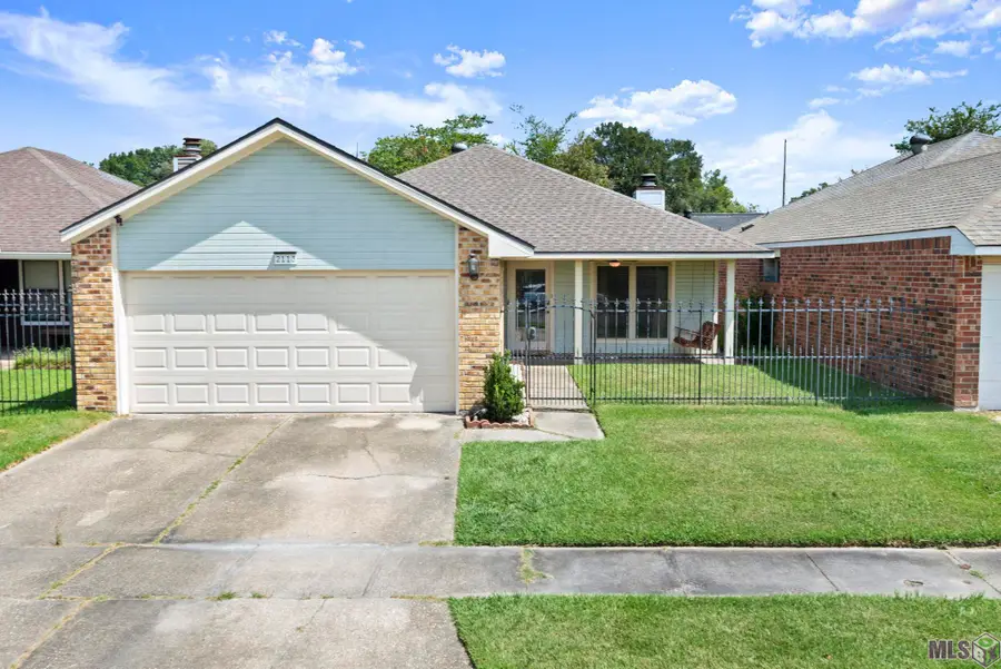 2113 Maple Ridge Dr, Baton Rouge, LA 70816 - #2