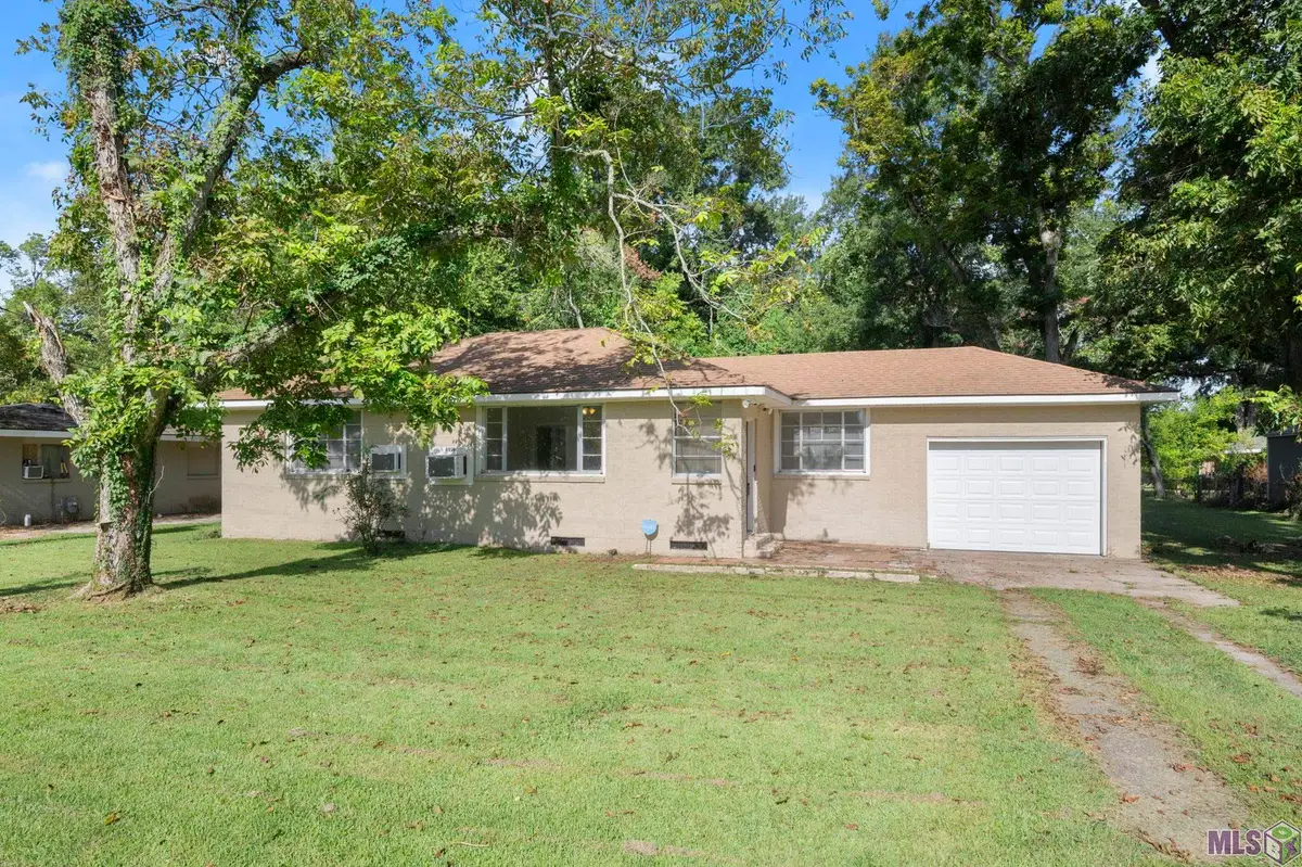 4919 Lynn St, Zachary, LA 70791 - #1