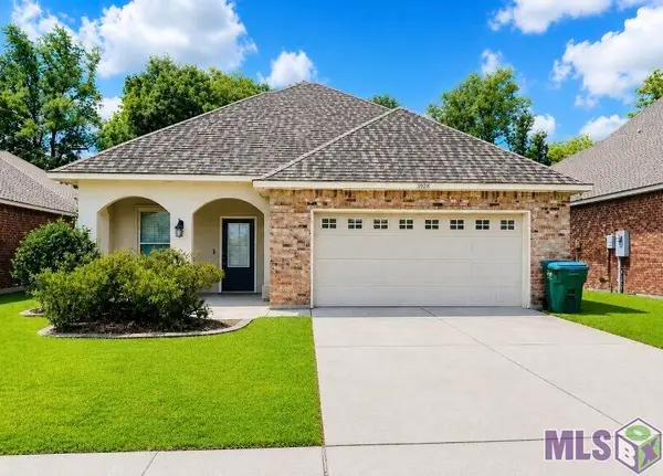 4725 Belle Vue Dr, Addis, LA 70710