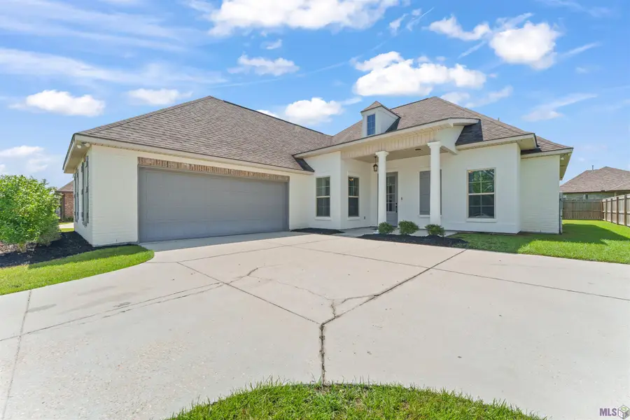 837 Lakehaven Dr, Gonzales, LA 70737 - #2
