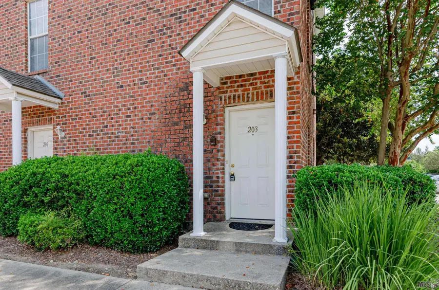 4625 Burbank Dr #203, Baton Rouge, LA 70808 - #3