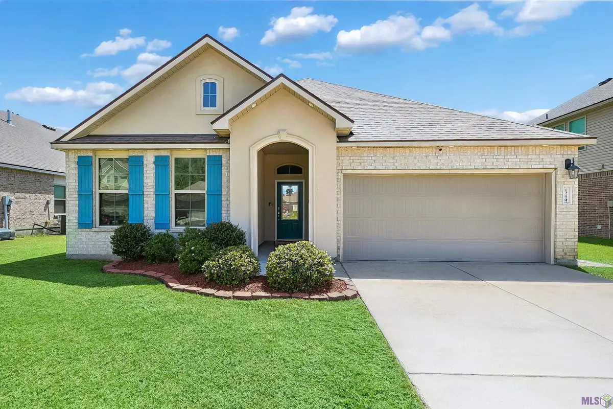 13770 Wincrest Dr, Walker, LA 70785 - #1