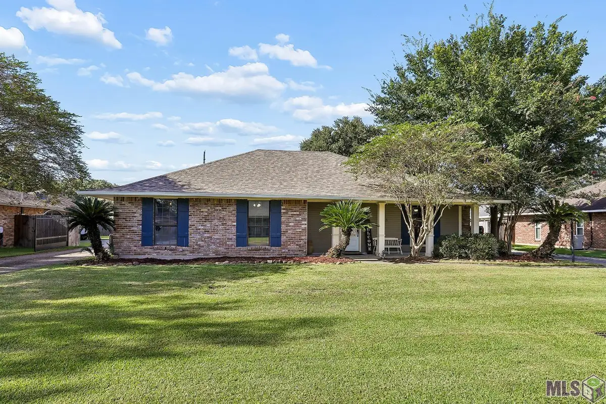 12133 Wickwood Ave, Baton Rouge, LA 70818 - #1