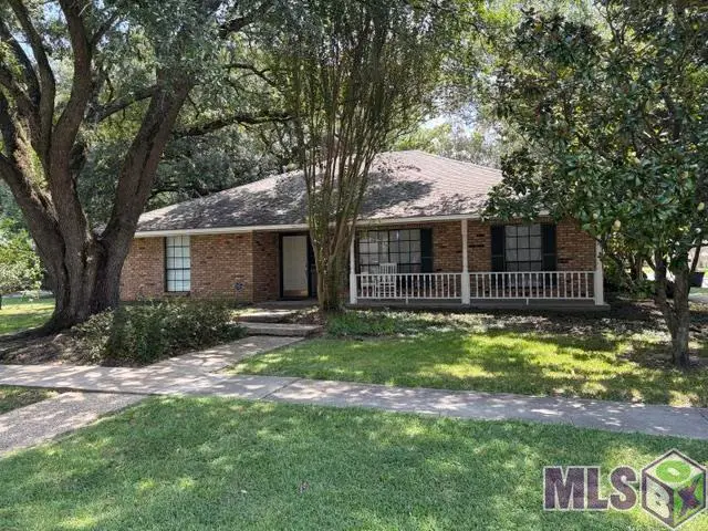 1383 Queen Cathy Dr, Baton Rouge, LA 70816 - #1