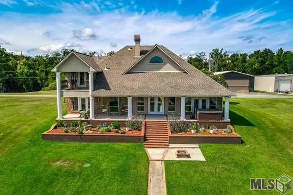 13428 Bayou Terrace Dr, St. Amant, LA 70774
