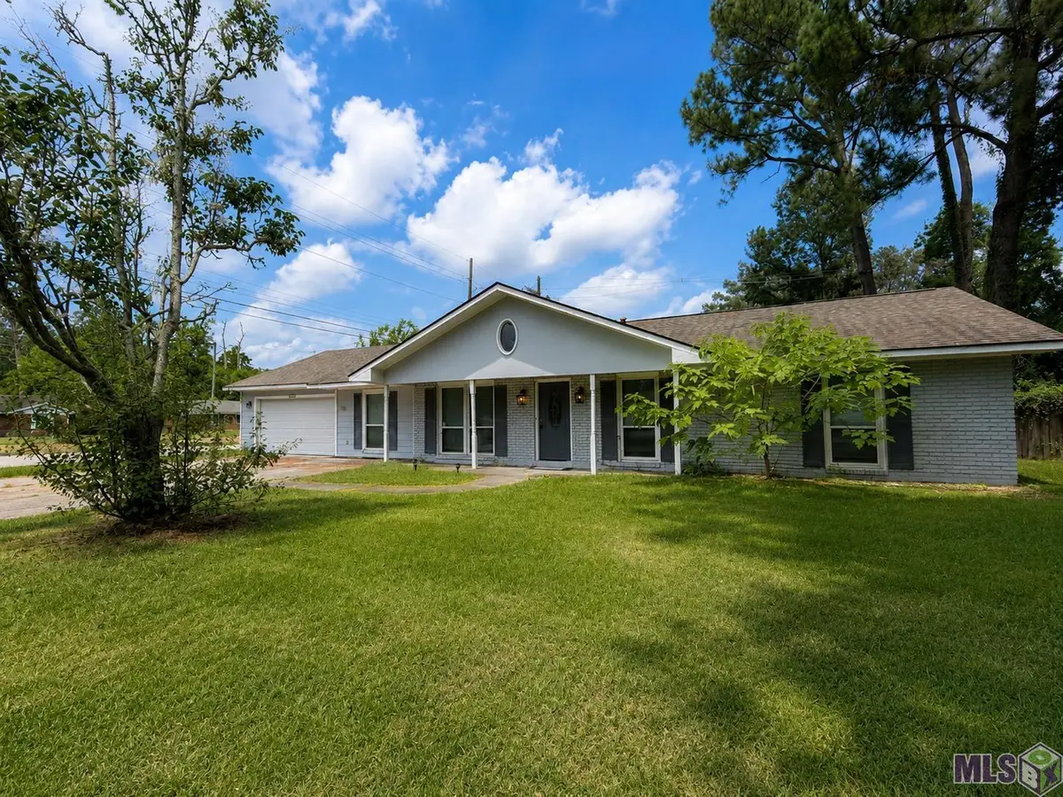 8915 Nolen Dr, Baton Rouge, LA 70810 - #1