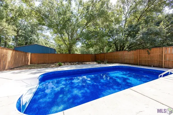 31716 Old River Rd, Denham Springs, LA 70726