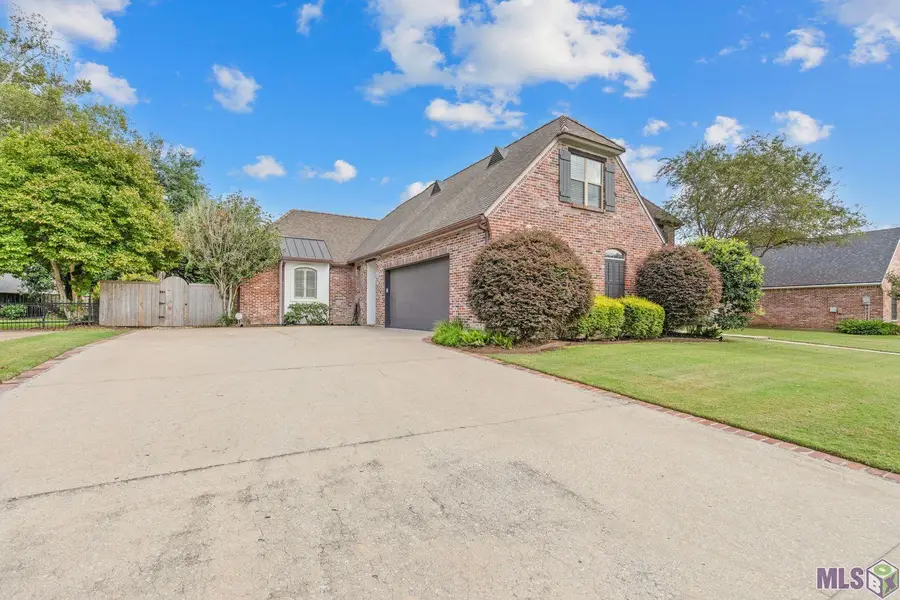 114 Innisbrook Dr, Broussard, LA 70518 - #2