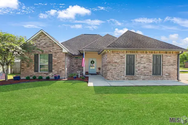 32714 Maci Dr, Walker, LA 70785