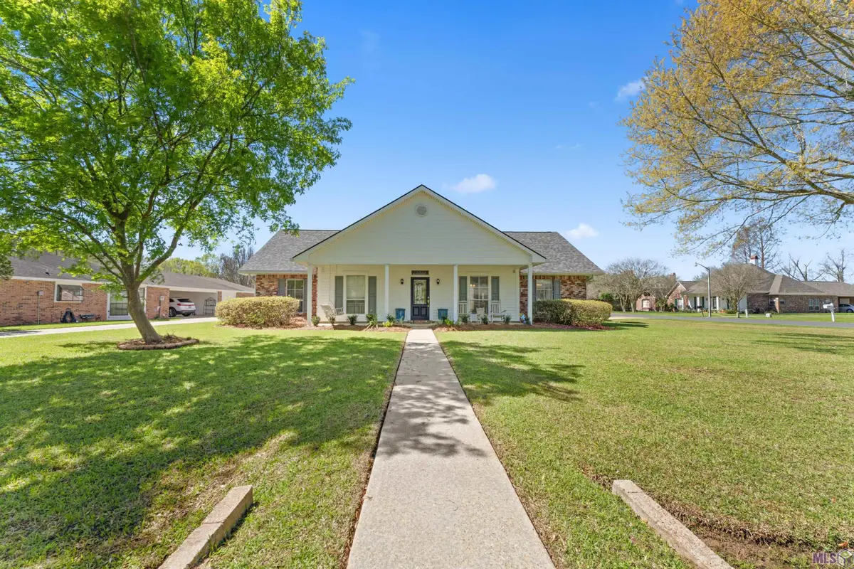 13514 Mary Edith Pl, Baton Rouge, LA 70809 - #1