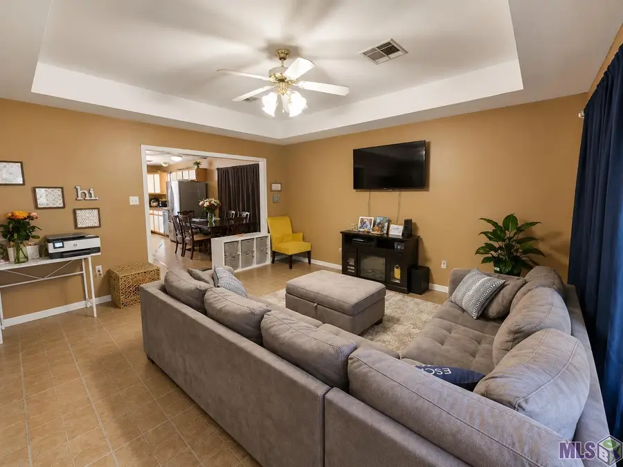 918 Woodhill Dr, Baton Rouge, LA 70806 - #2