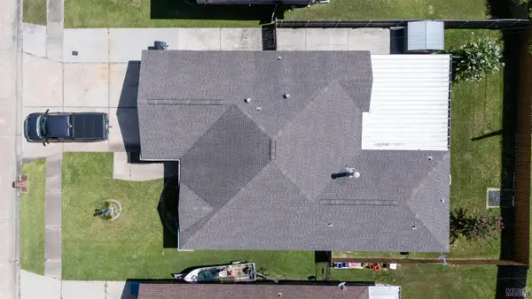 312 River Village Drive, Destrehan, LA 70047