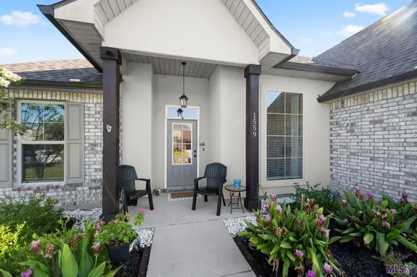 1559 Rangeland Ave, Zachary, LA 70791