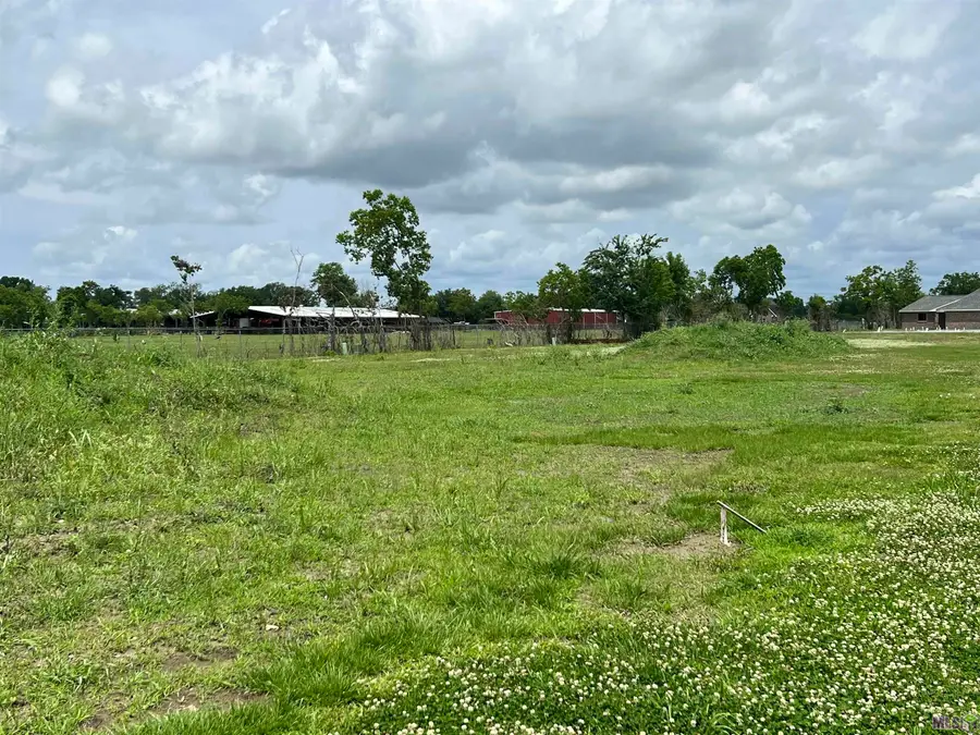 416 Sugar Ridge Drive, Houma, LA 70360 - Image #2