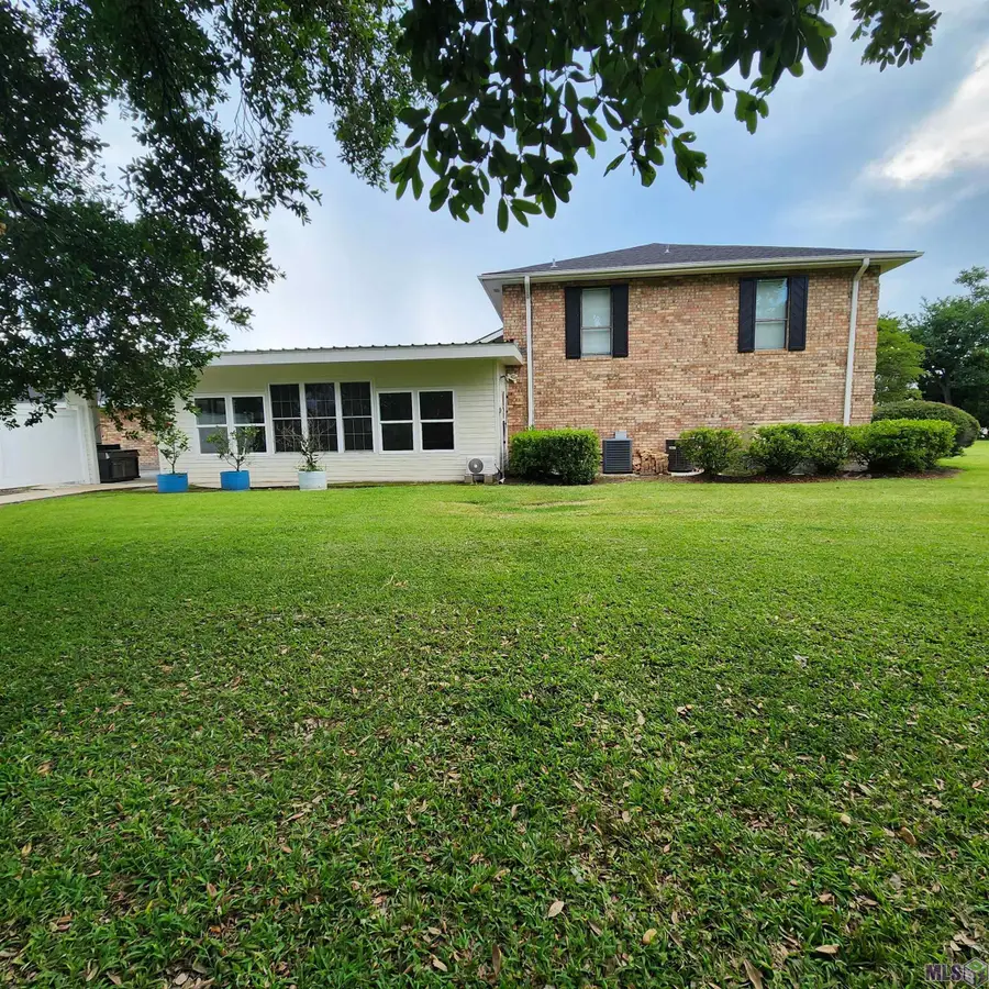 189 Palm Ave, Larose, LA 70373 - Image #3
