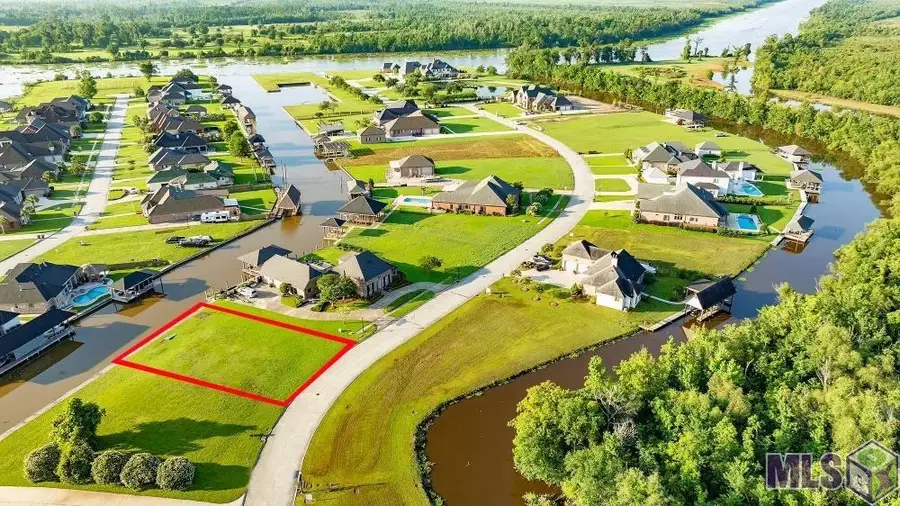 377 Keeley Ann Drive, Houma, LA 70360 - Image #2