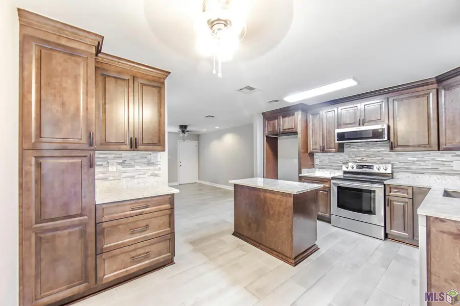 515 Cascade Dr, Bayou Cane, LA 70364 - Image #3