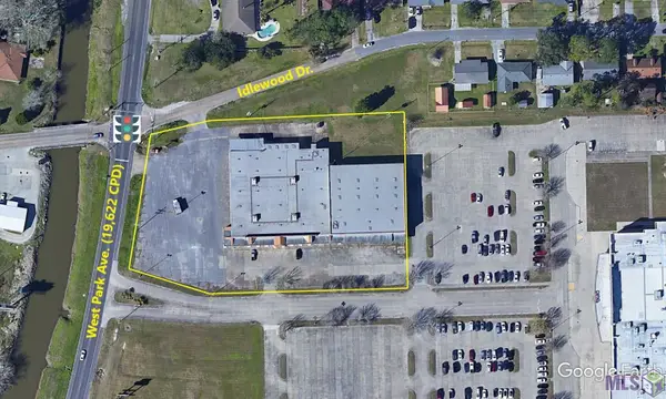 5709 W Park Avenue, Houma, LA 70364