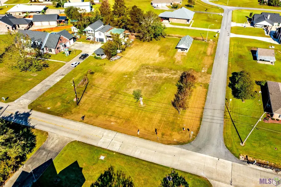 4109 Bayouside Dr, Houma, LA 70363 - Image #3