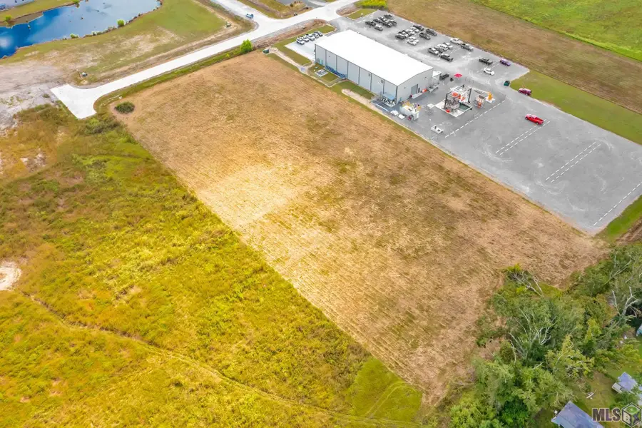 321 Trinity Ln, Gray, LA 70359 - Image #2