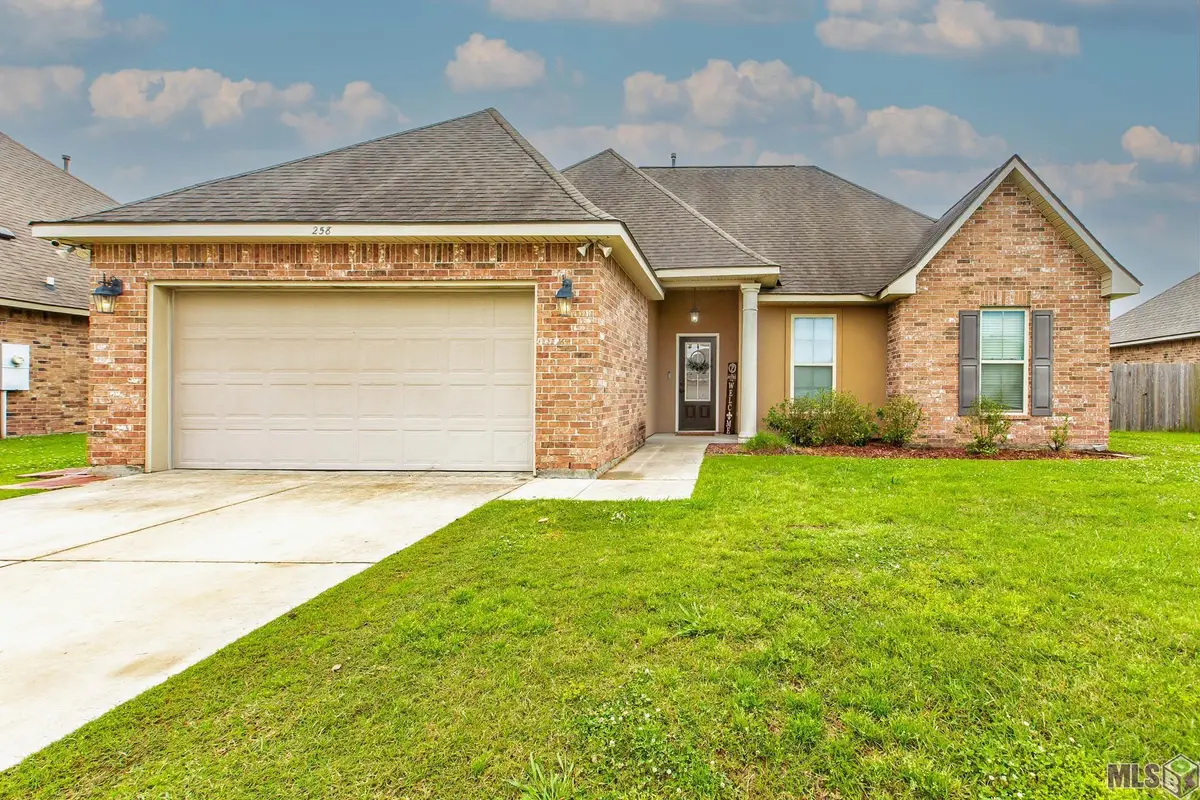 258 Harvest Court, Thibodaux, LA 70301 - Image #1