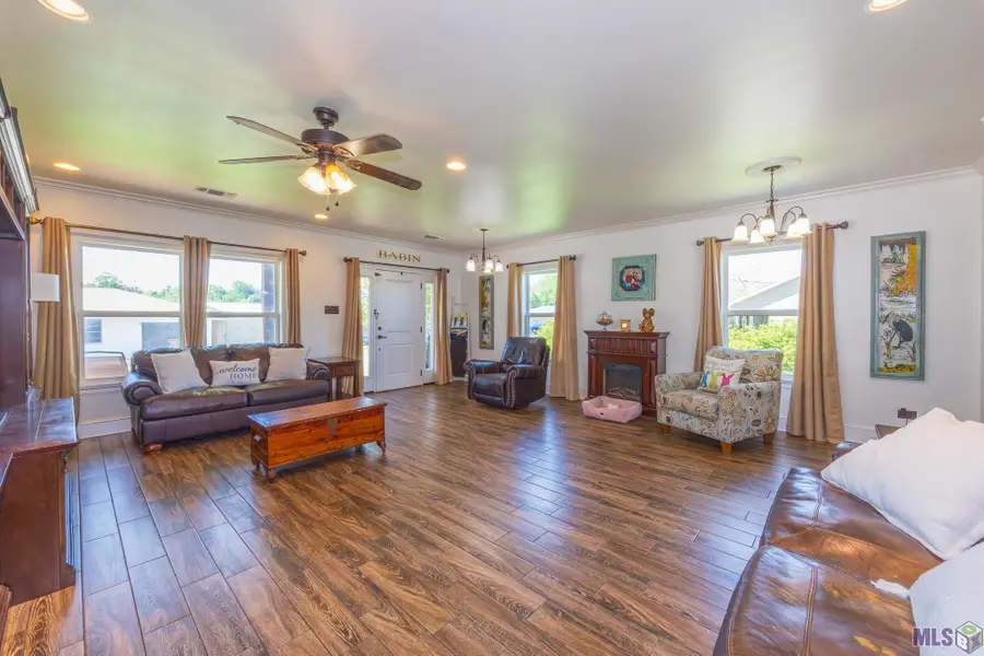 255 West 24th Street, Larose, LA 70373 - Image #2