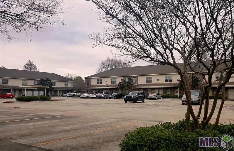 808 Meadow Bend Dr #D, Baton Rouge, LA 70820 - Image #2