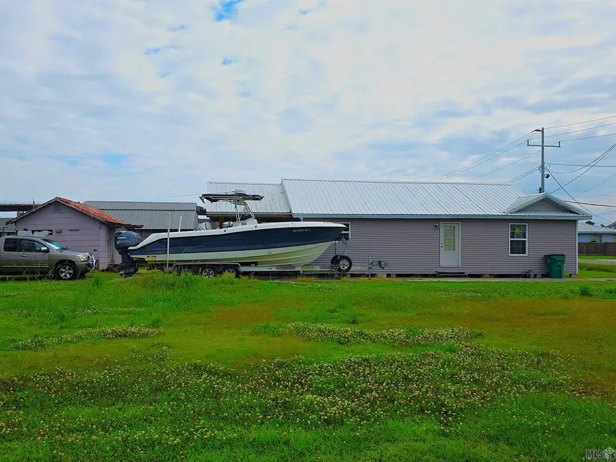 207 East 2nd Street, Larose, LA 70373 - Image #2