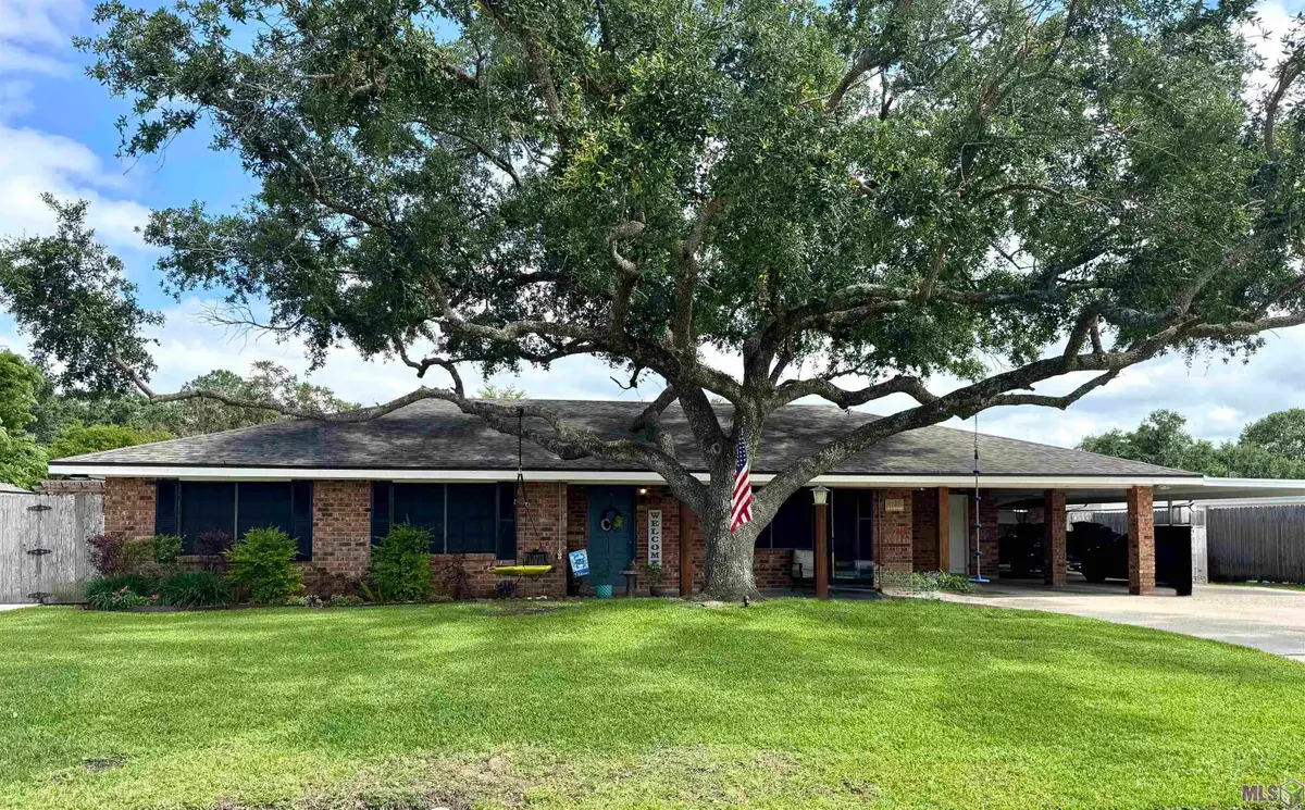 129 Becky Dr, Patterson, LA 70392 - Image #1